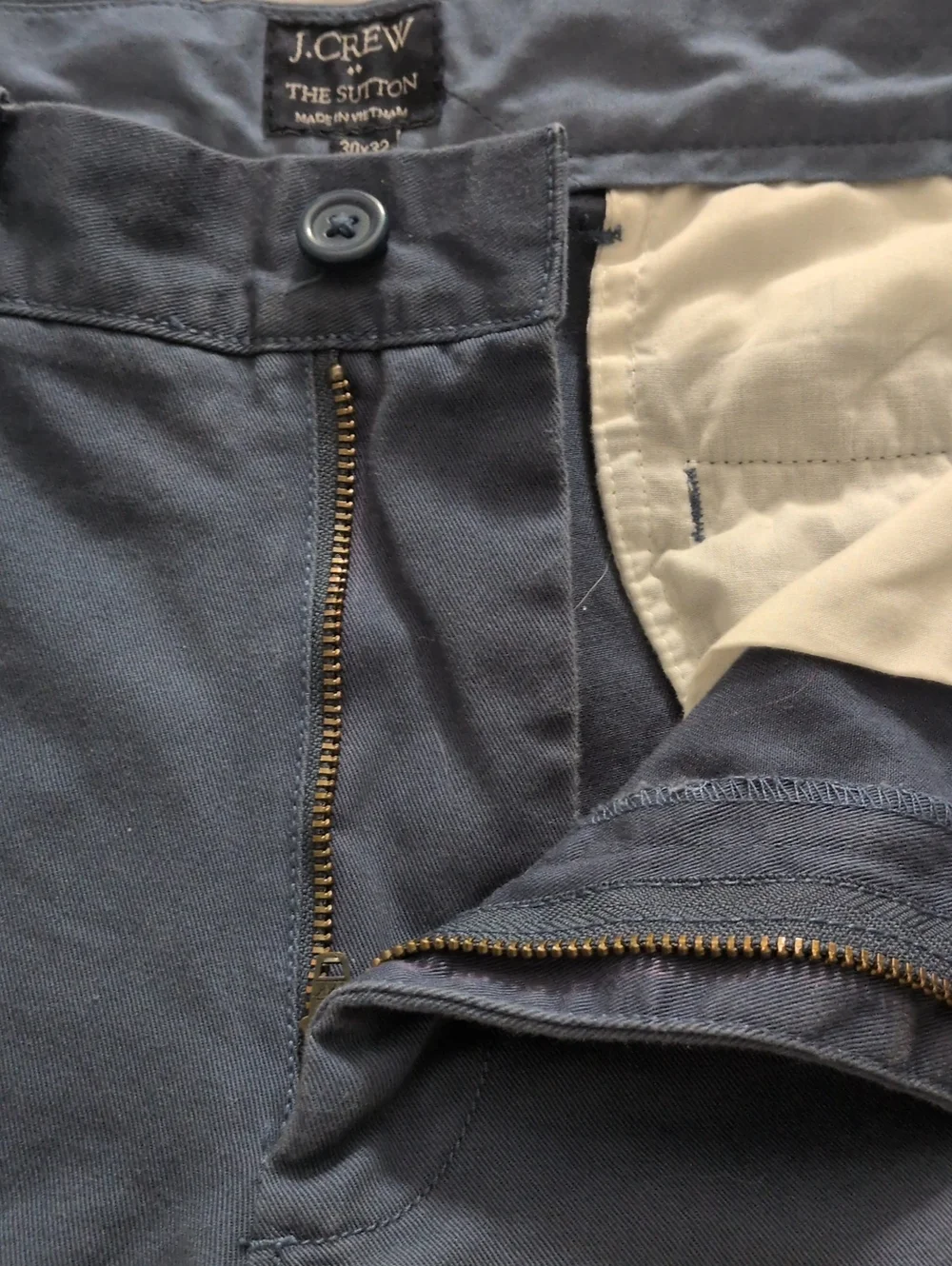 J Crew The Sutton Men's Blue Chino Pants. 100% Cotton GUC Size 30x29 4 Pockets